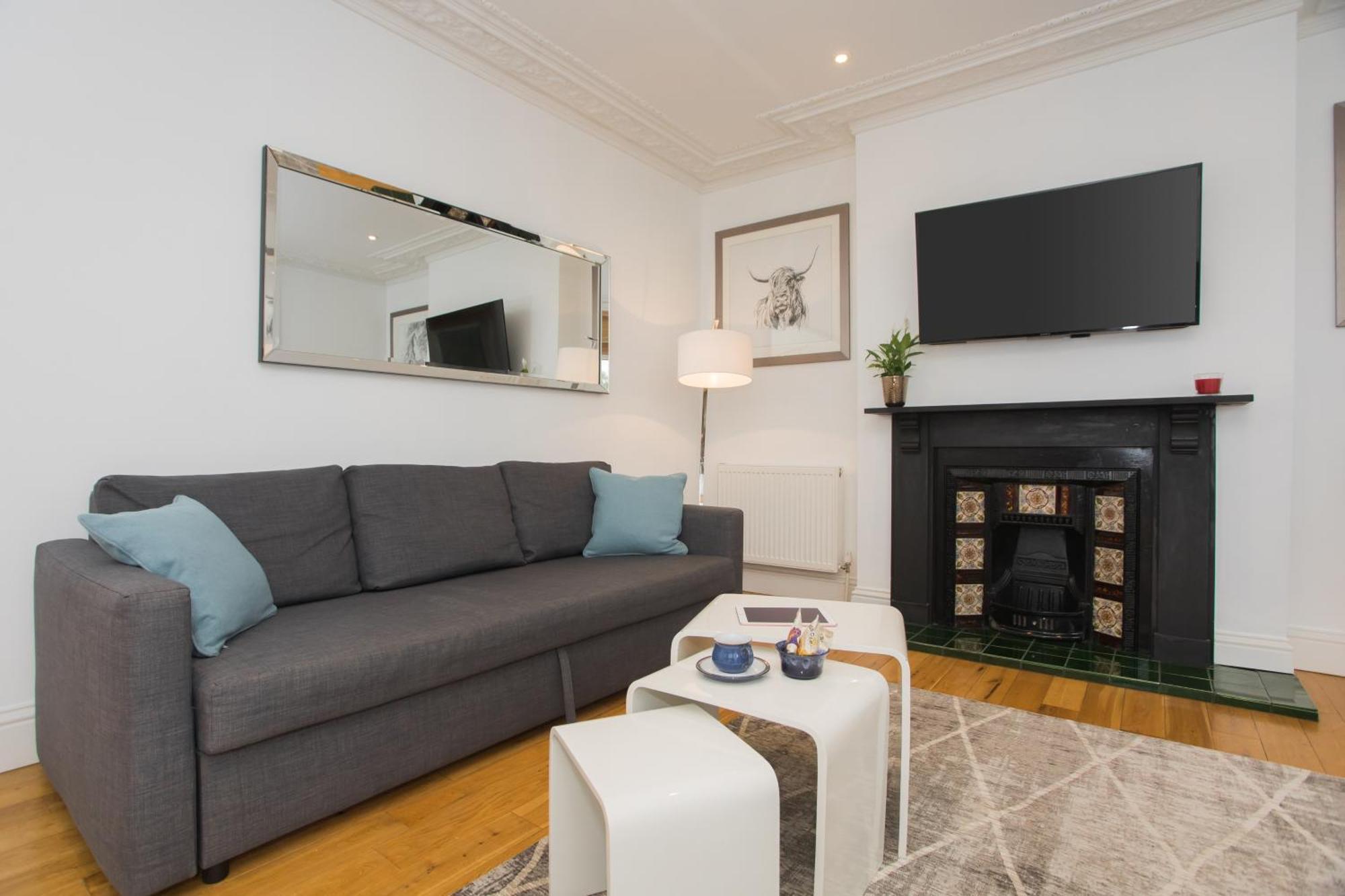 Spacious Apartments Bath Dış mekan fotoğraf