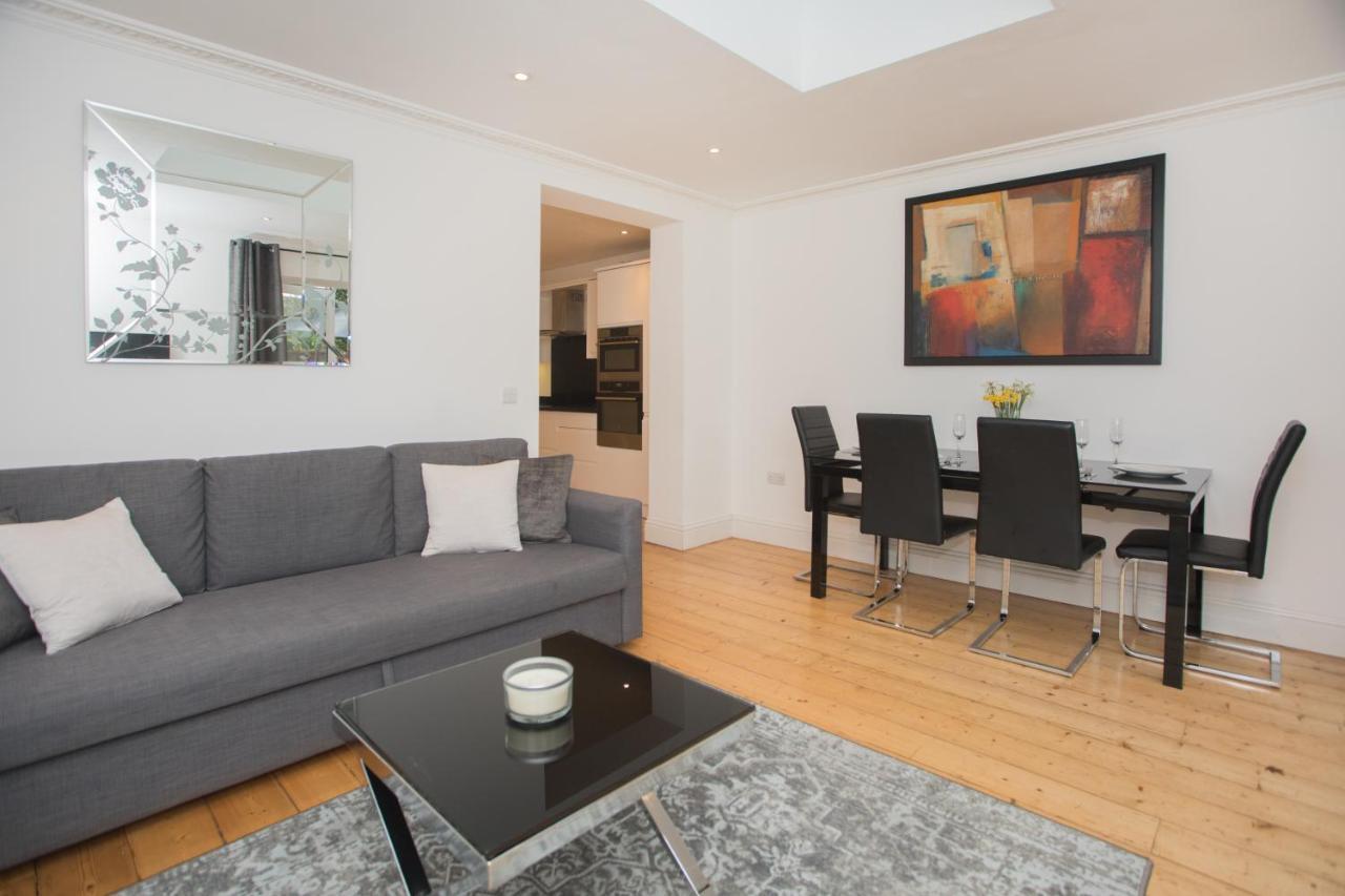 Spacious Apartments Bath Dış mekan fotoğraf
